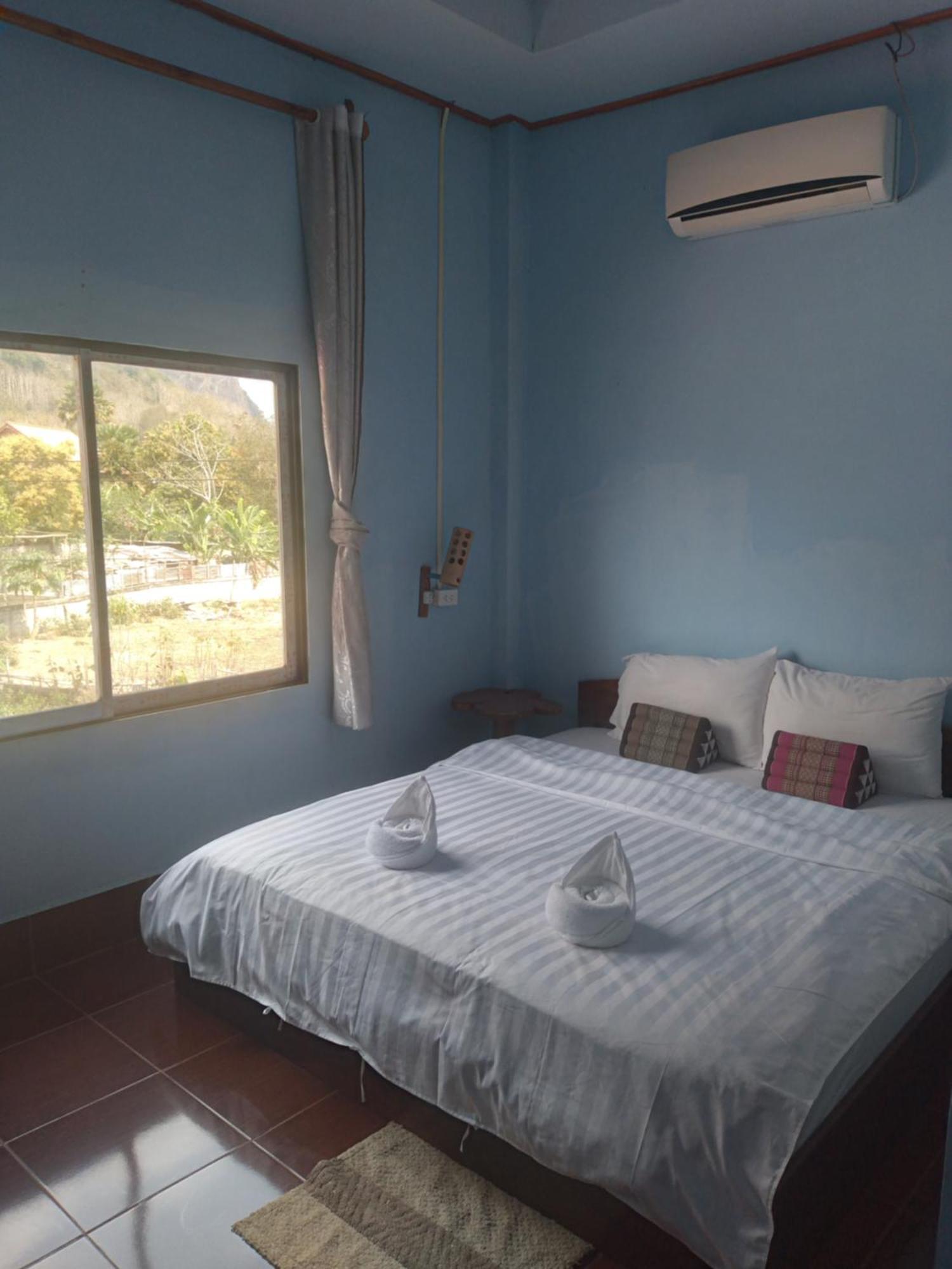 Lamorn Guesthouse Nongkhiaw Værelse billede